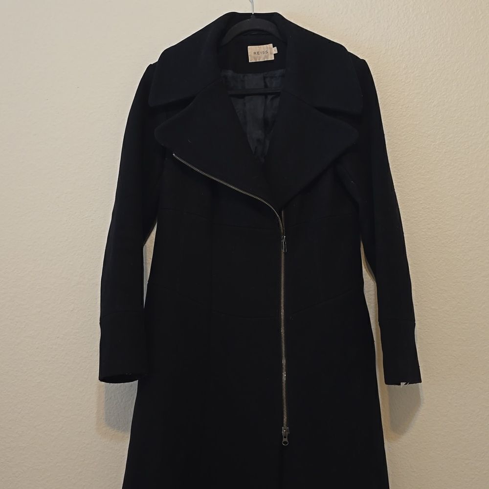 - Reiss Adela Black‎ Wool Jacket size large